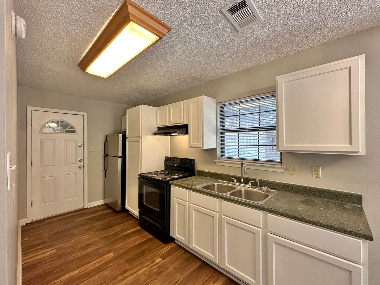 2116 Schwertner Dr - Photo 6 of 22