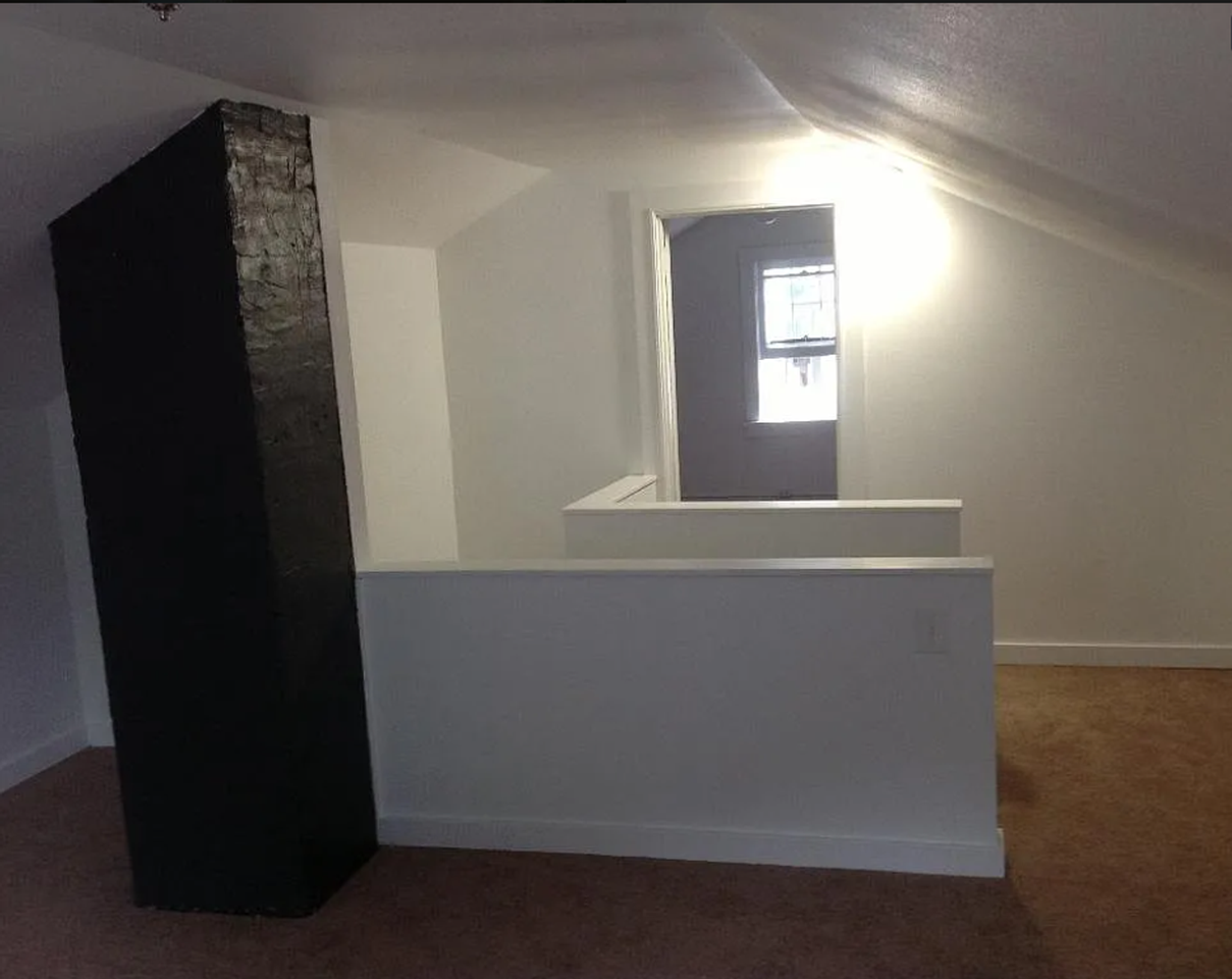 3569 Ne Fremont St - Photo 3 of 6