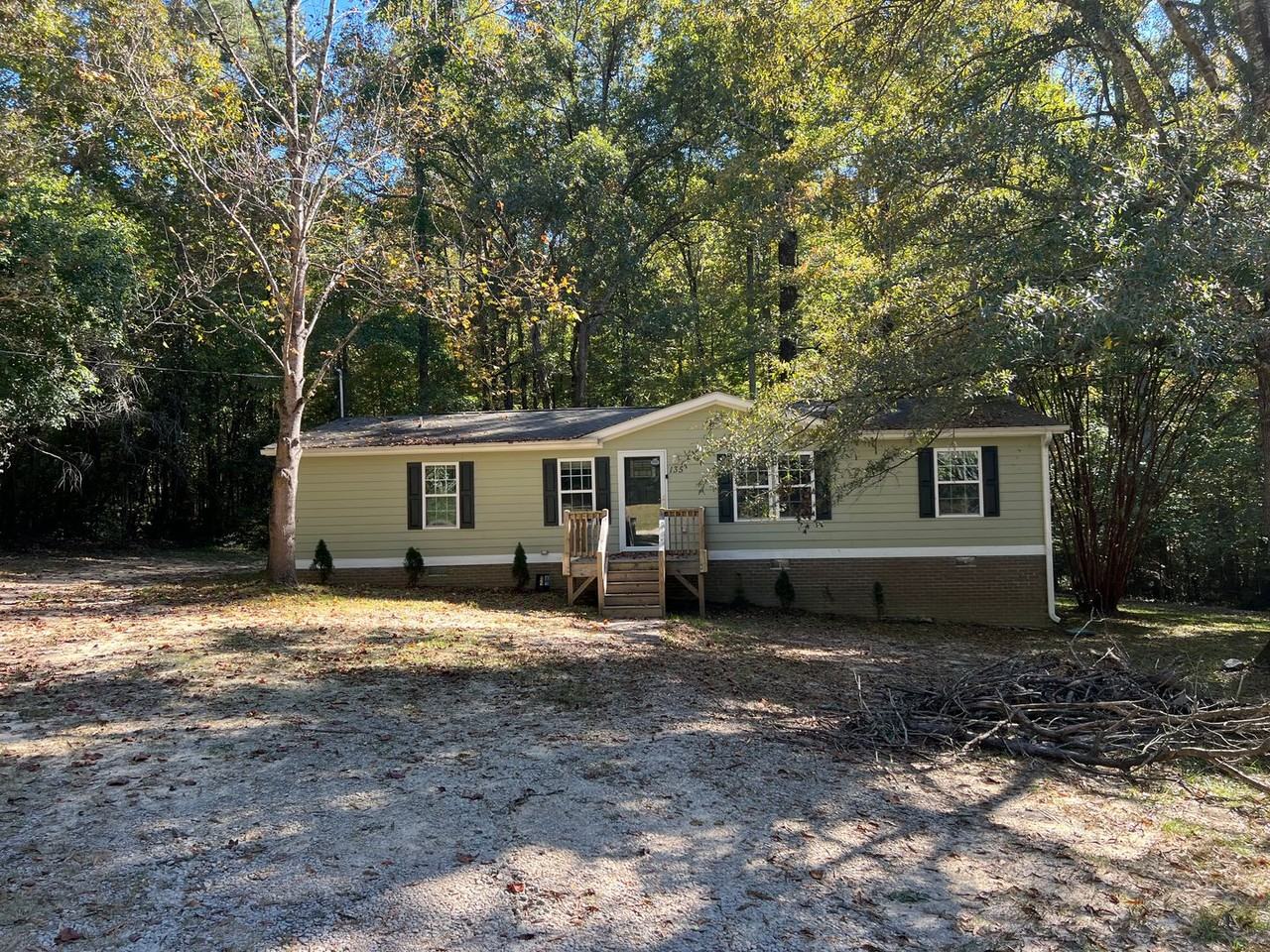 135 Thomerson Ln - Photo 2 of 13