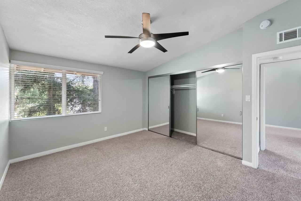 Park Del Amo Apartments - Photo 7 of 40