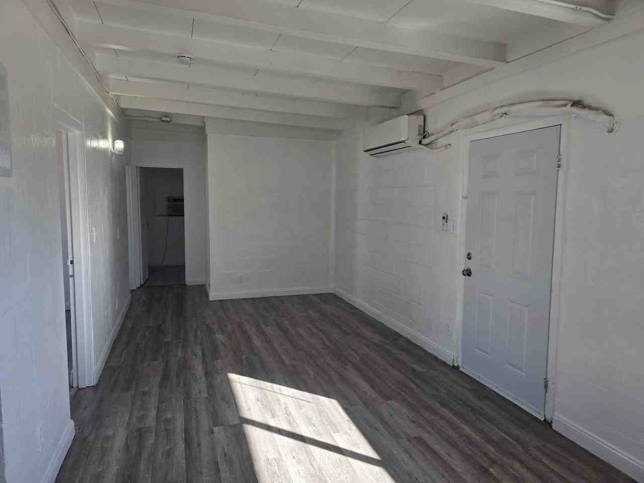 HERNANDEZ PRINCETON 1911 NORTH LAS VEGAS NV 89030 - Photo 7 of 33