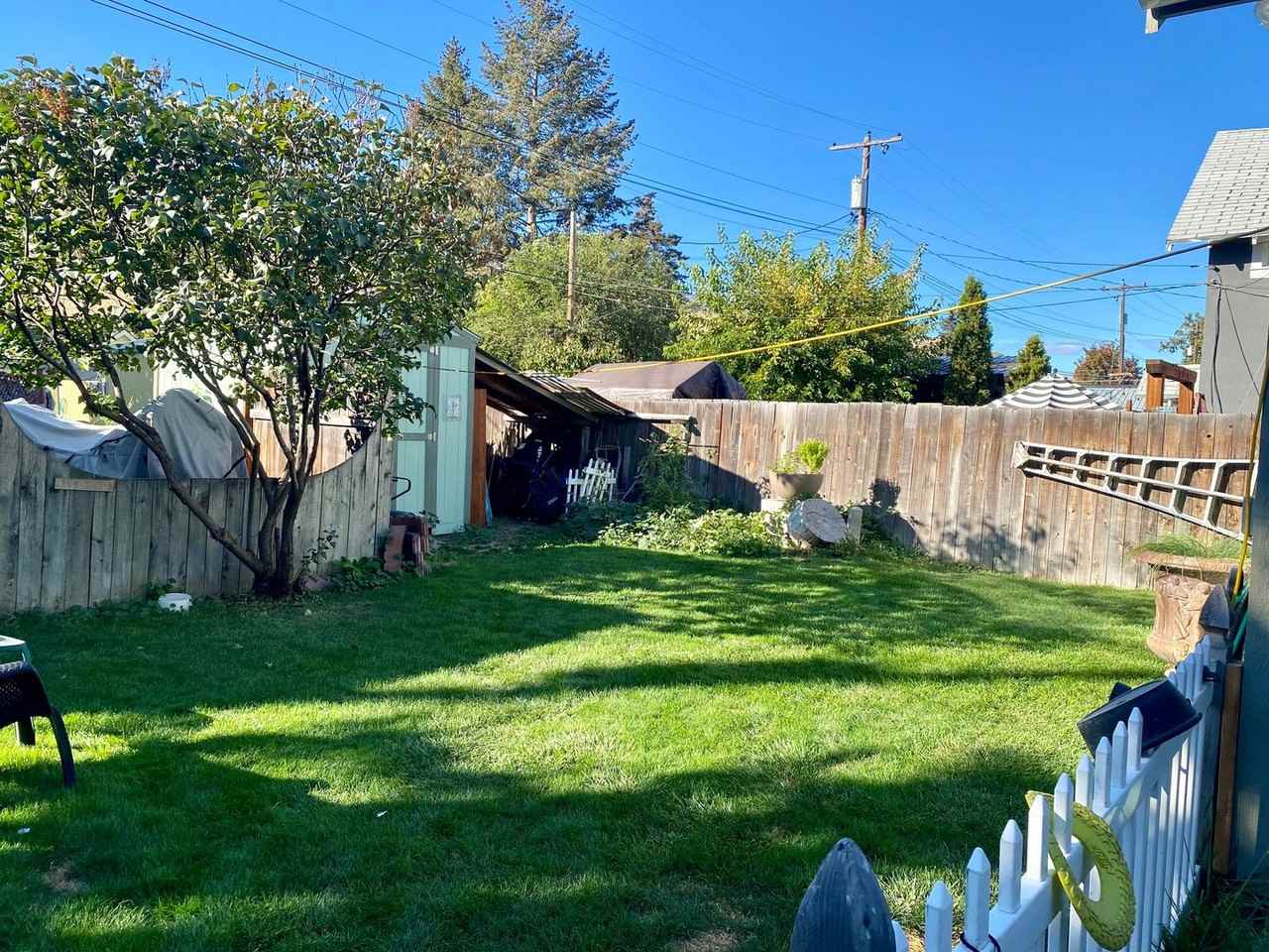 420 E Okanogan Ave - Photo 3 of 24