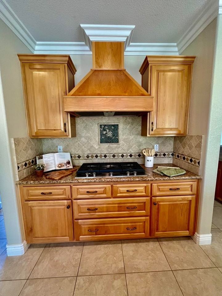 3381 Black Oak Dr - Photo 7 of 28