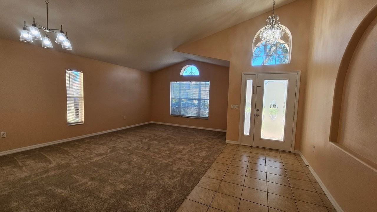 255 Elderberry Dr - Photo 2 of 19