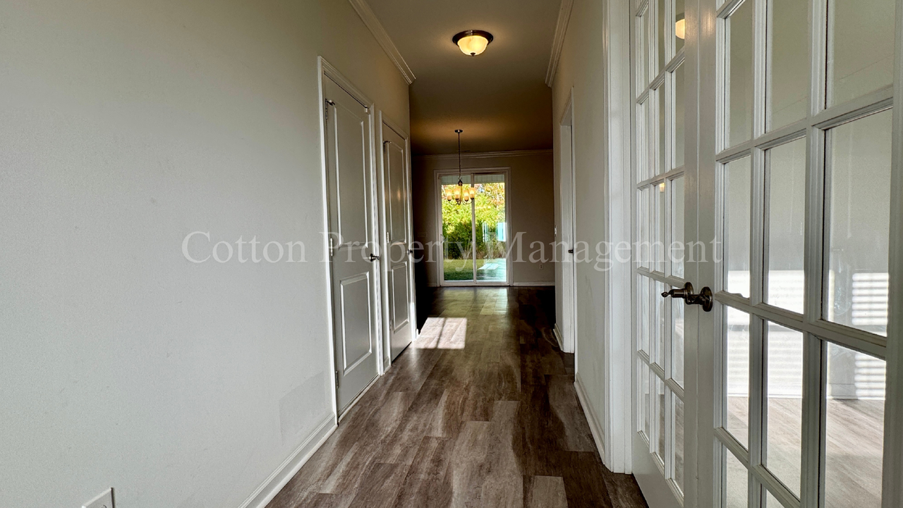 473 Esthwaite Dr Se - Photo 4 of 46