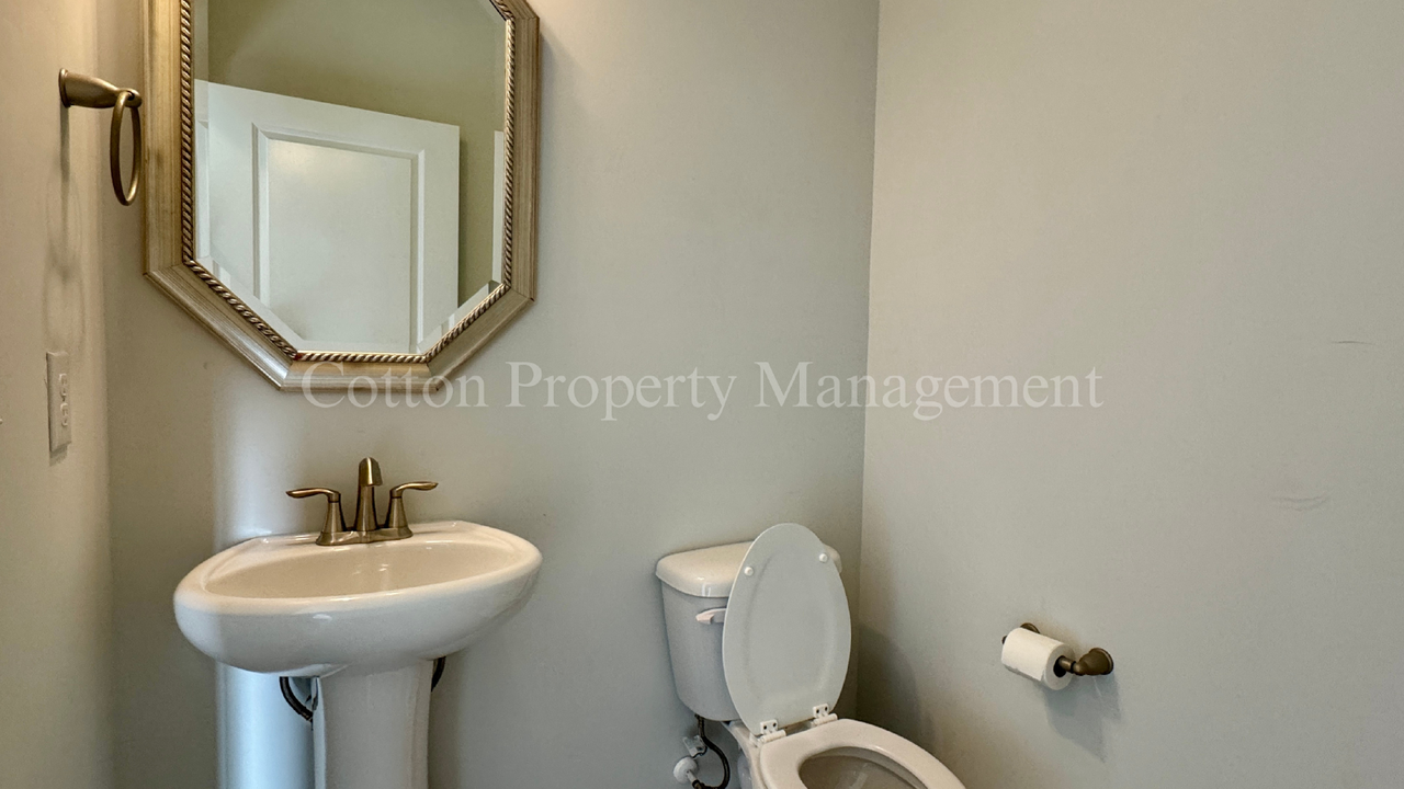 473 Esthwaite Dr Se - Photo 7 of 46