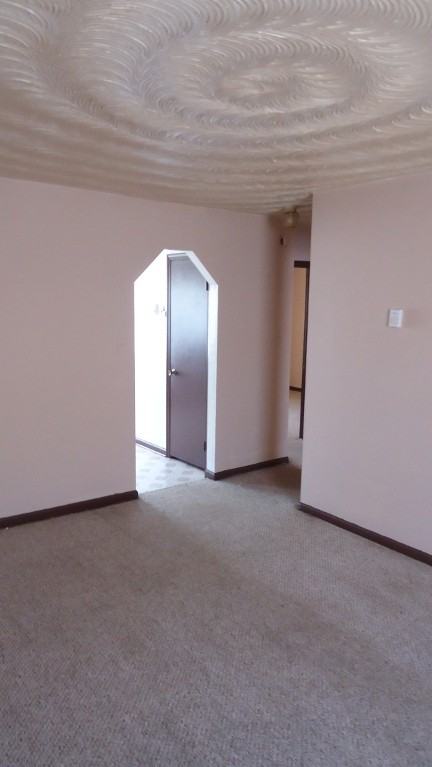 1552 Hemlock St - Photo 2 of 2