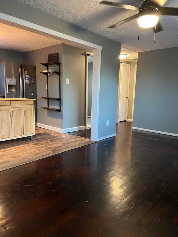 1440 Red Mill Rd - Photo 3 of 12