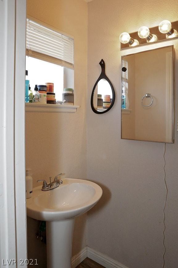 300 View Dr #NA - Photo 6 of 8