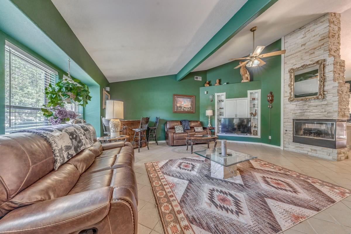 338 Ll Davis Dr #NA - Photo 3 of 23