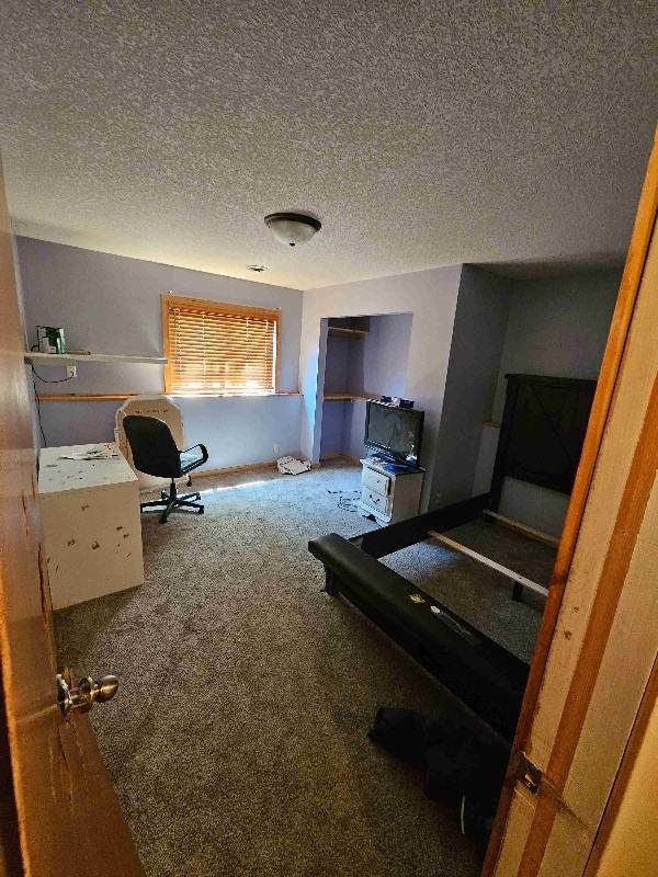 21235 Rendova St Ne - Photo 5 of 9