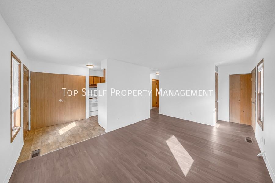 2021 E 40th St - Photo 2 of 10