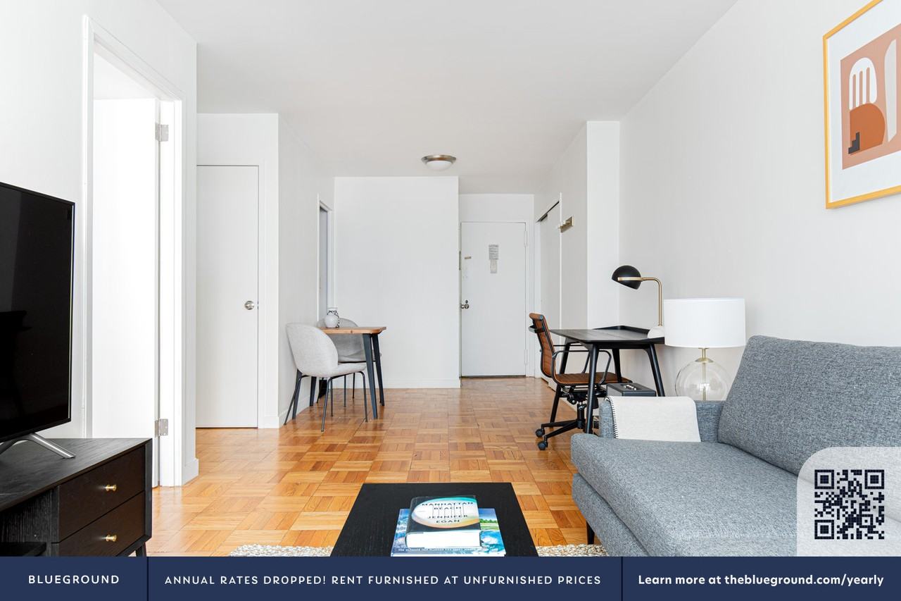 145 4th Avenue - Photo 4 of 22
