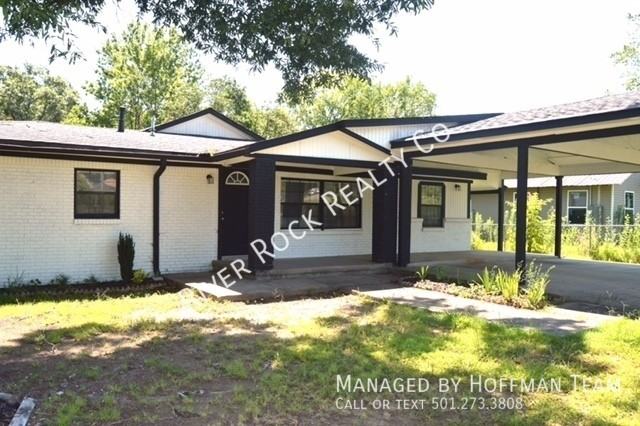 315 Highway 365 - Photo 2 of 9