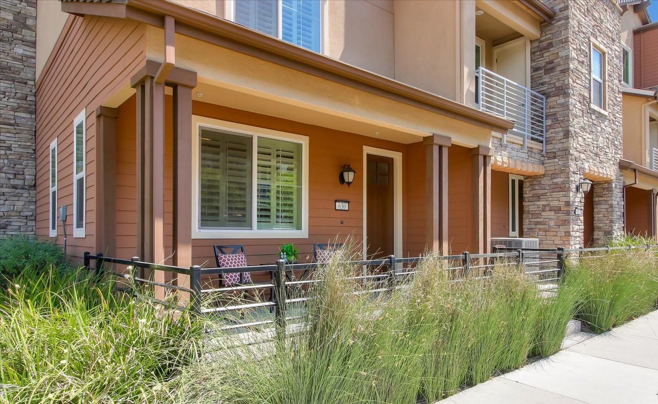 630 Autumn Meadow Dr - Photo 2 of 35