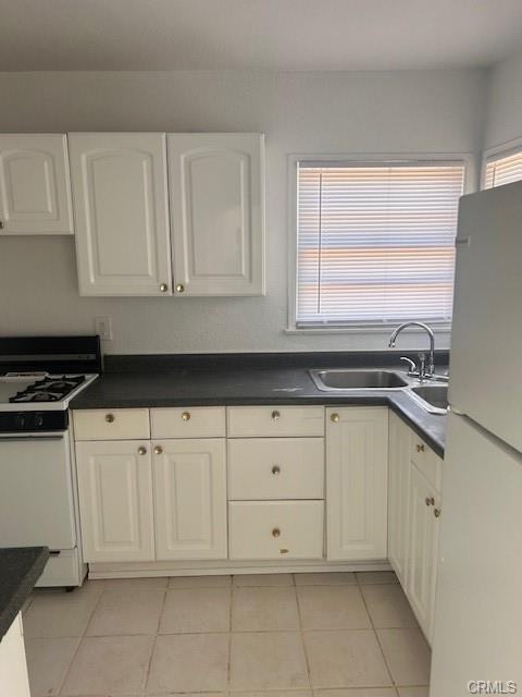 476 N Broadway #476 - Photo 2 of 14