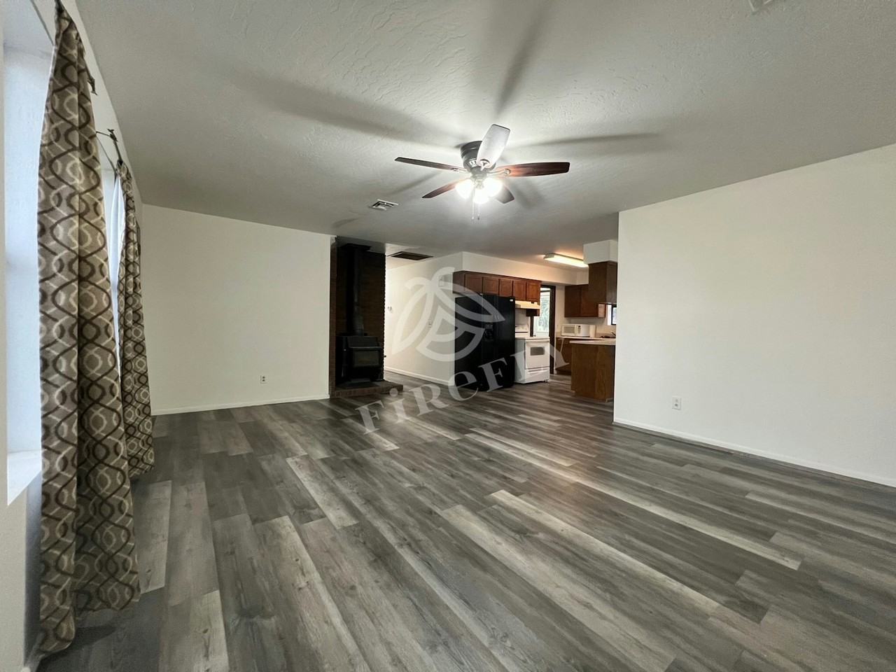 410 South El Cajon Circle - Photo 3 of 19