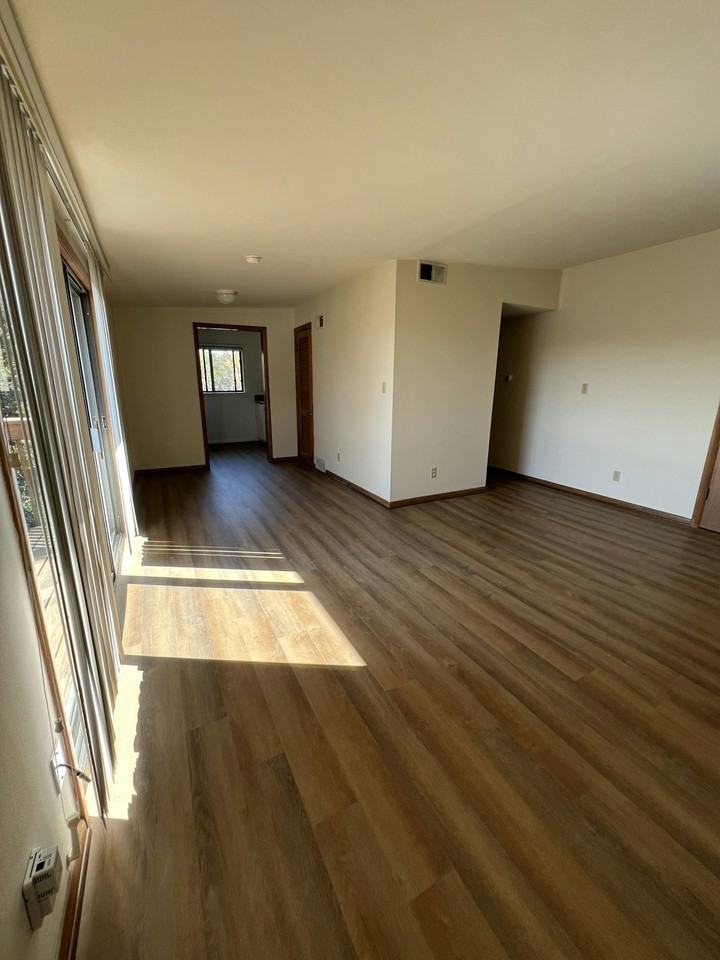 4441 Jarboe Street, Unit 3 - Photo 4 of 34