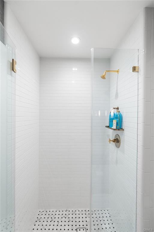 507 L St - Photo 3 of 8