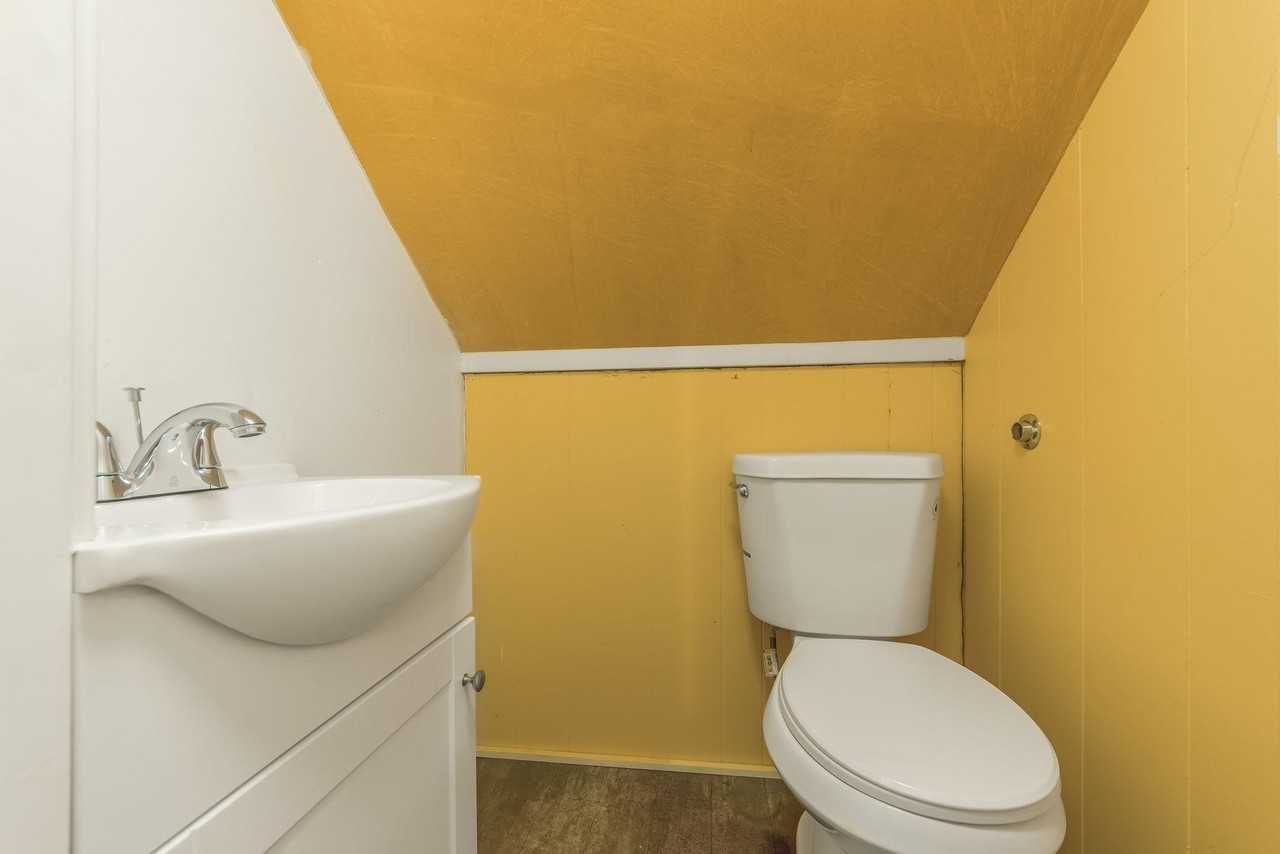 E 80th St - Photo 3 of 8