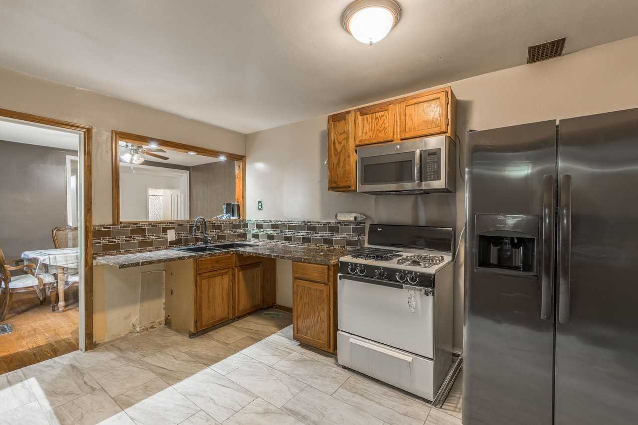 E 80th St - Photo 5 of 8