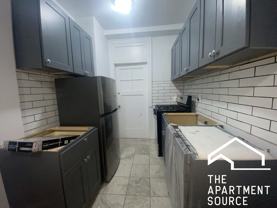 1365 W Estes Ave #2P - Photo 1 of 1