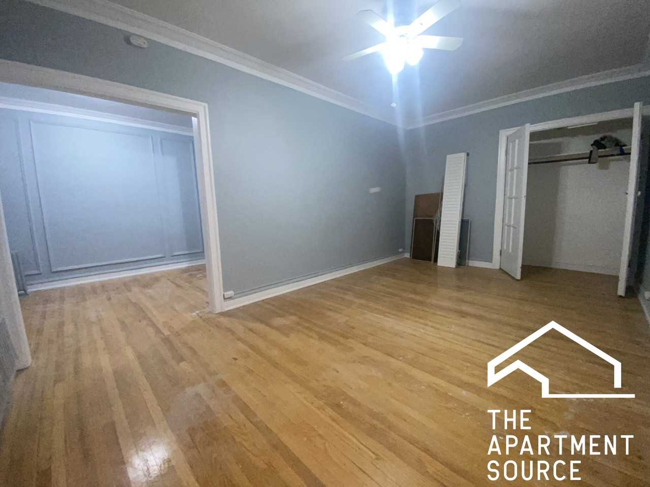 1365 W Estes Ave #2P - Photo 5 of 10