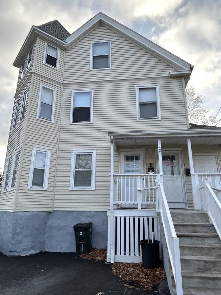 40 Hurd St #2 - Photo 7 of 7