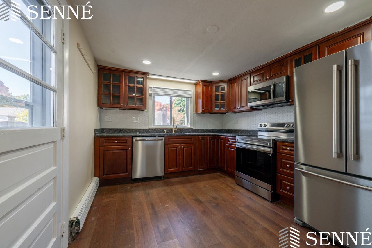 170 Seminole Ave - Photo 2 of 17