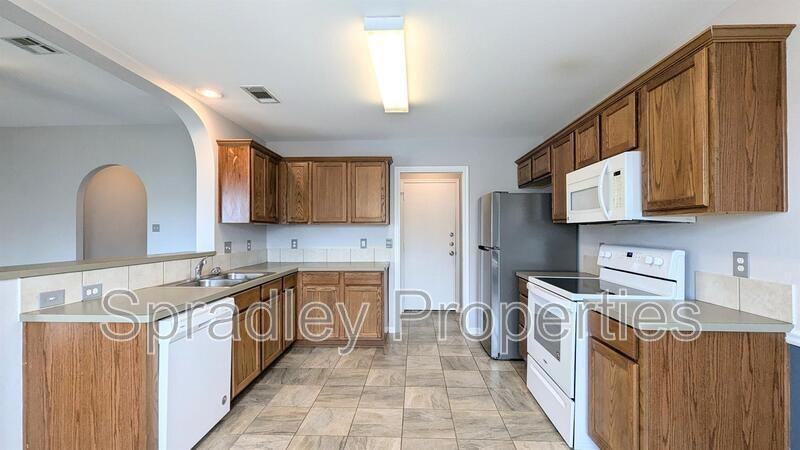 1124 Westbury - Photo 3 of 9