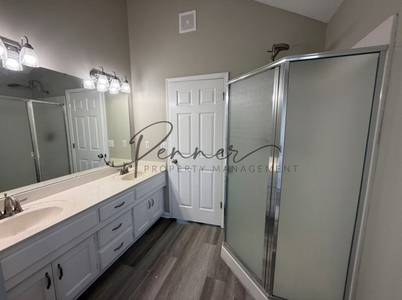 308 Ne Topaz Dr - Photo 7 of 15