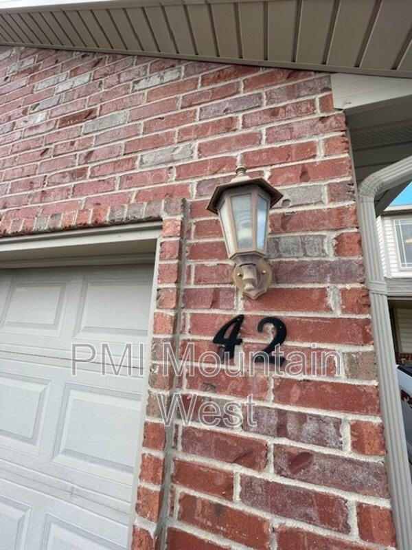 652 Westnorth #42 - Photo 3 of 32