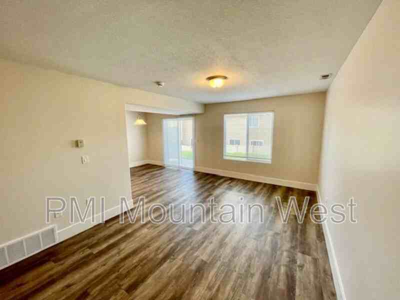 652 Westnorth #42 - Photo 7 of 32