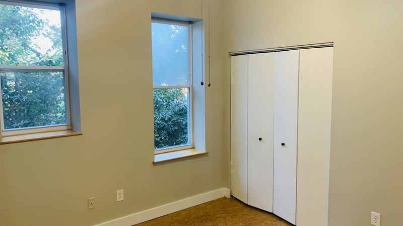 857 Goodfellow Blvd #B - Photo 5 of 17