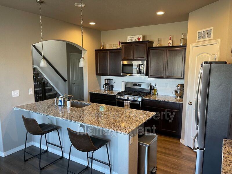 4370 Prairie Agate Dr - Photo 5 of 24
