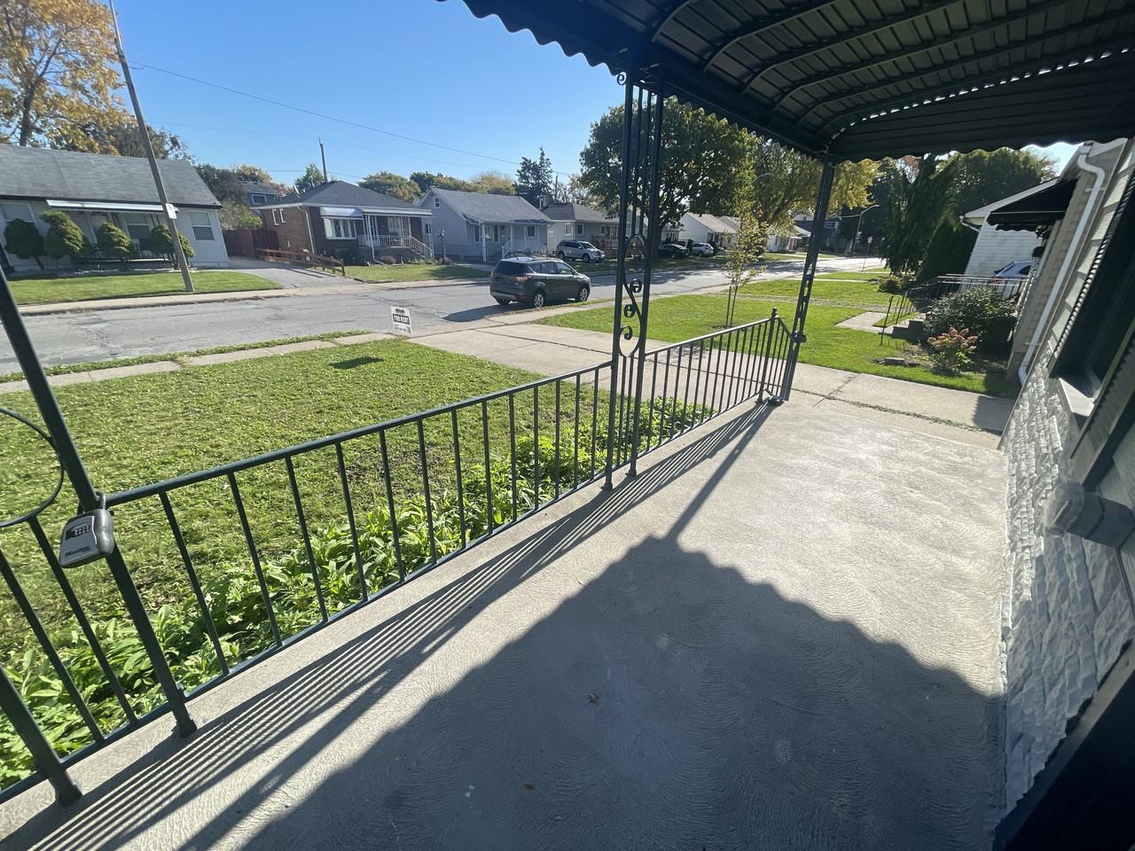 1715 Central Ave - Photo 3 of 21