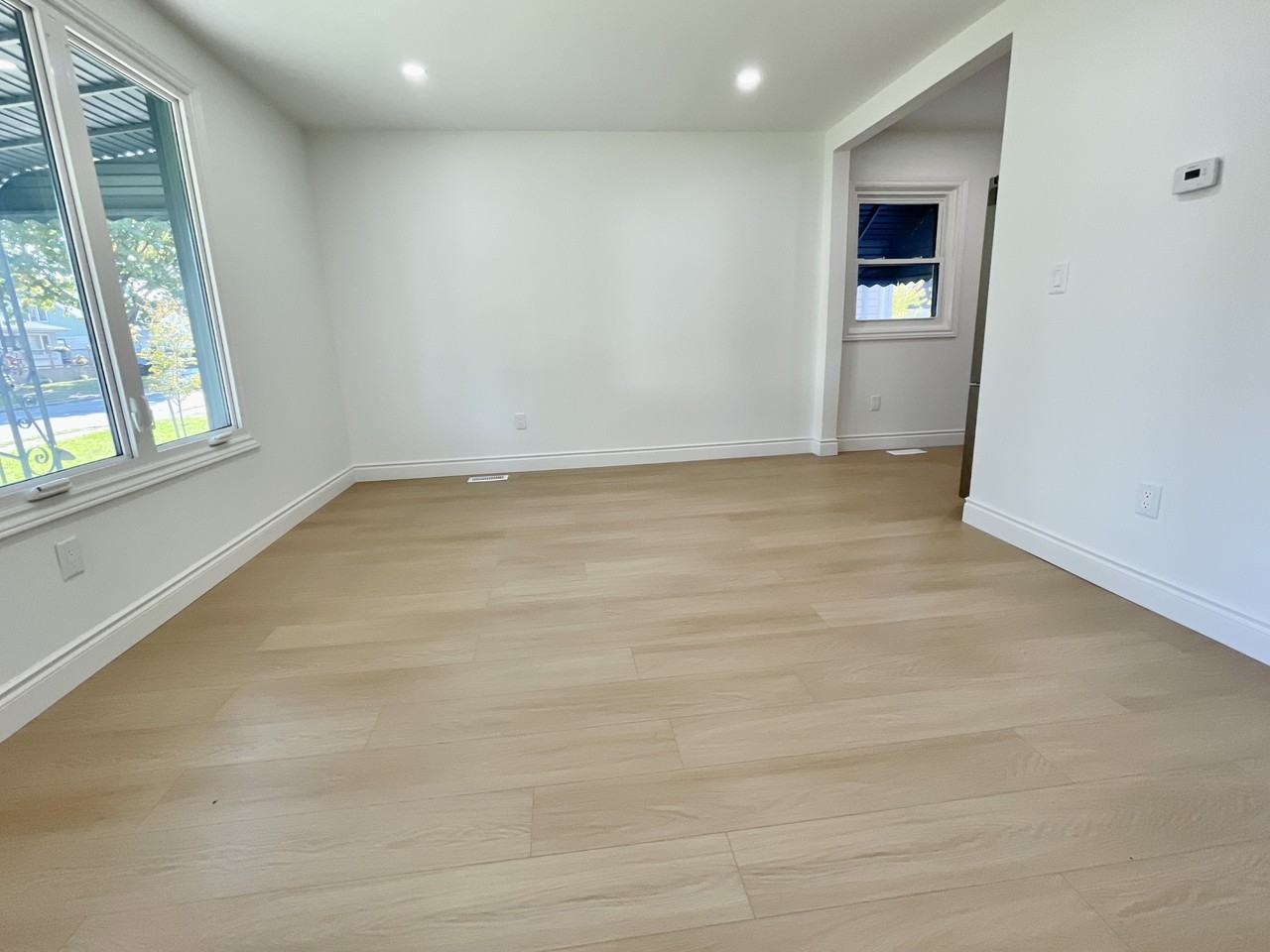 1715 Central Ave - Photo 5 of 21