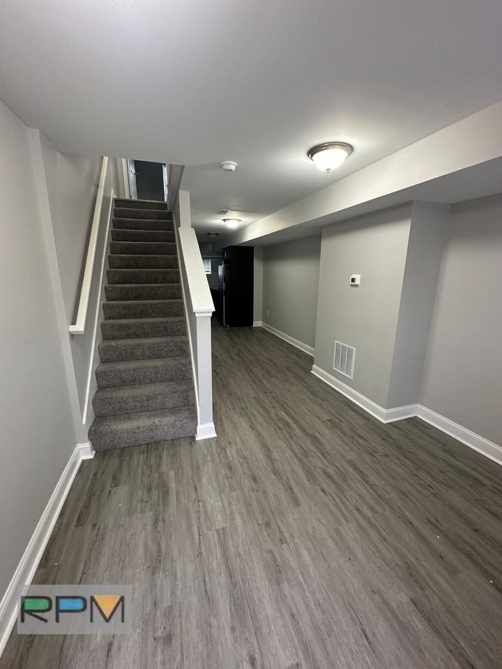 1169 Washington Blvd - Photo 2 of 9