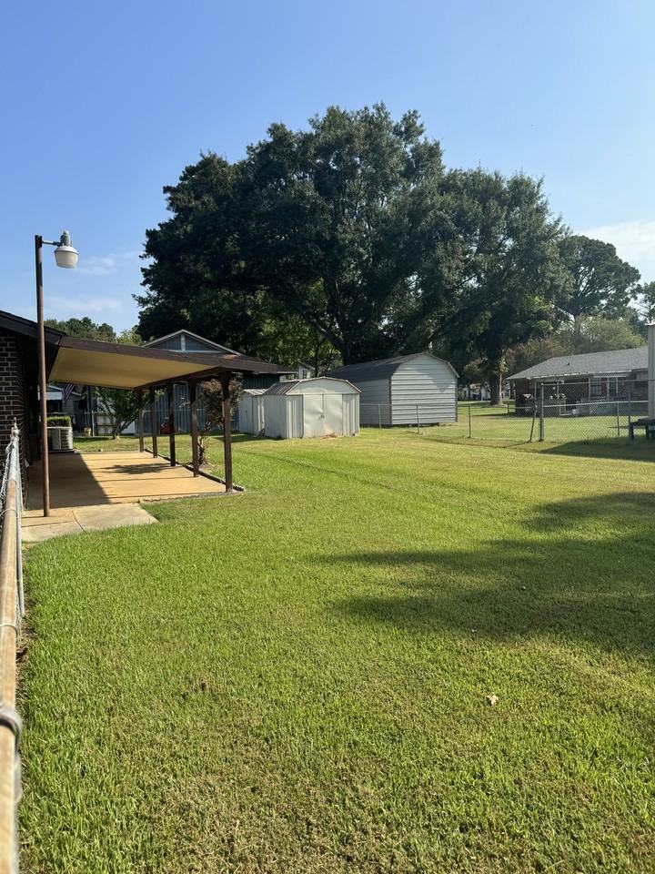 130 N Eberle St - Photo 2 of 13