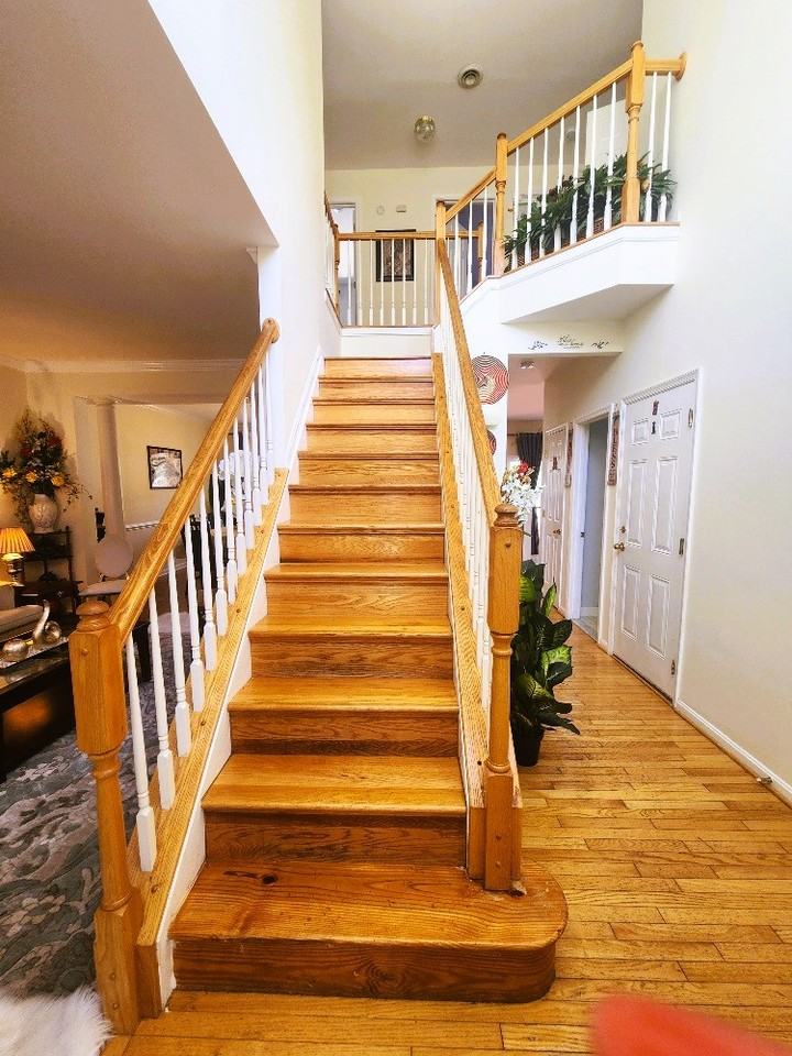 458 Lincoln Dr - Photo 3 of 39