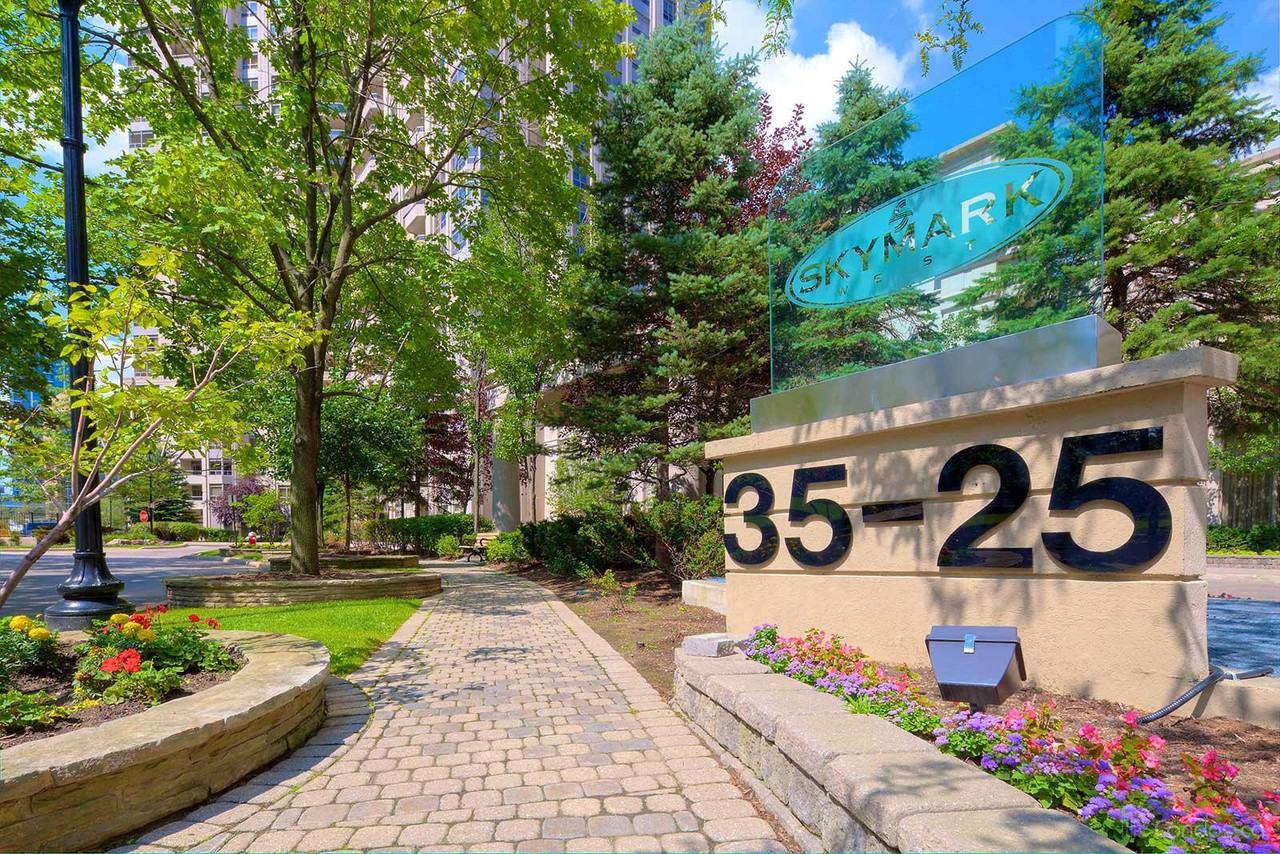 Skymark West II - Photo 3 of 4