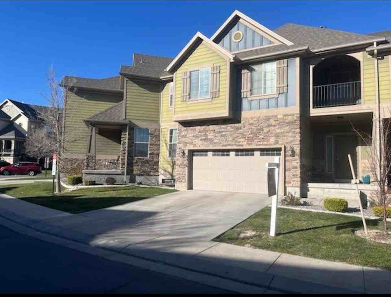 9316 N Prairie Dunes Way - Photo 2 of 2