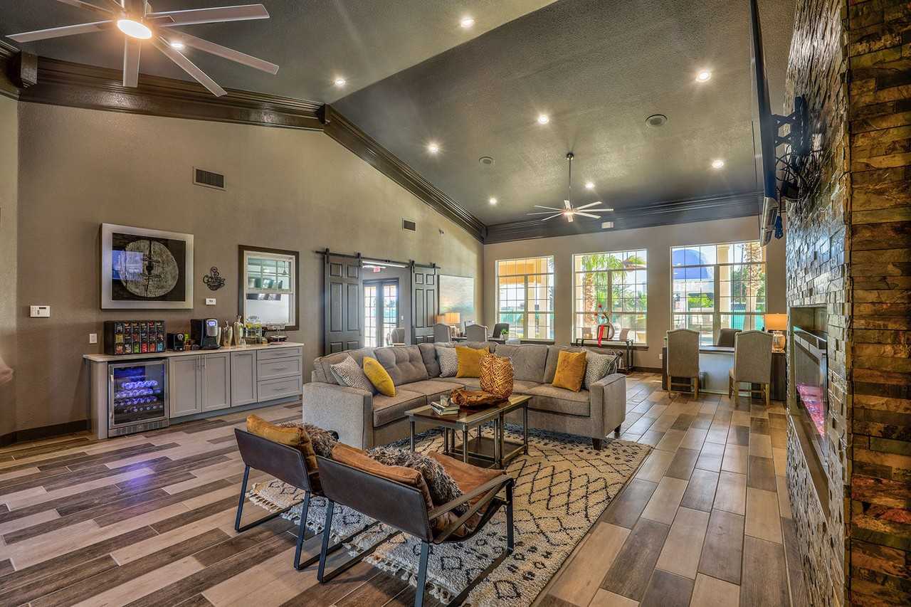 Las Ventanas - Photo 3 of 29