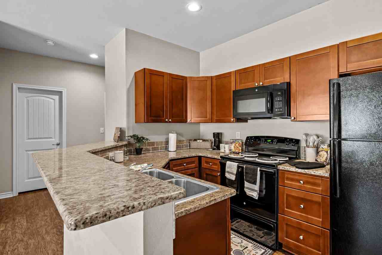 Stonegate - Photo 2 of 31