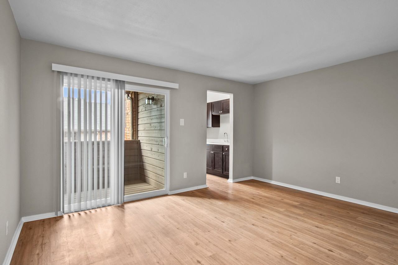 Kennington Apartments - Photo 3 of 34