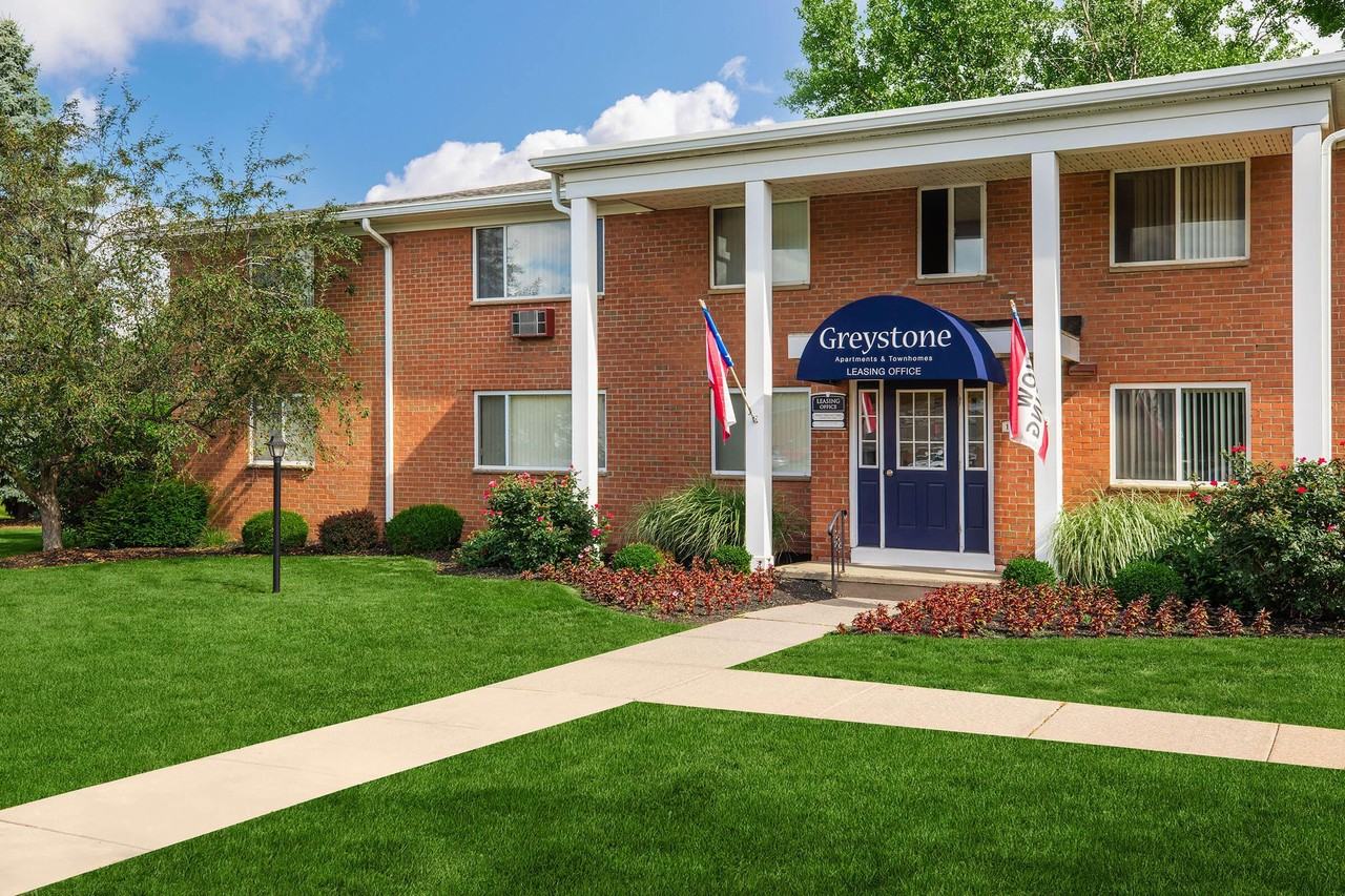 Greystone Apartments & Townhomes - Photo 7 of 50