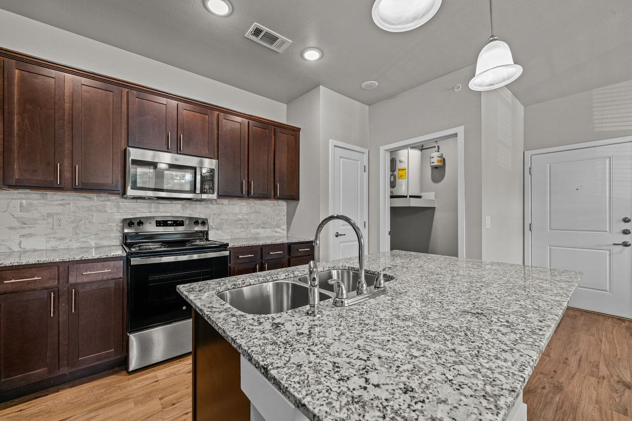 Pebble Brook Apartments - Photo 3 of 11