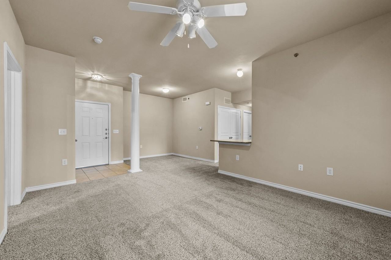 Plaza At Chase Oaks - Photo 7 of 25