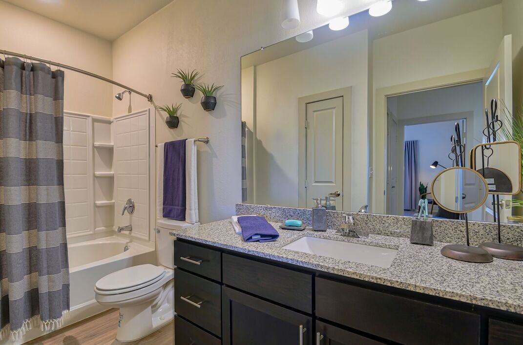 Autumn Breeze - Photo 6 of 20