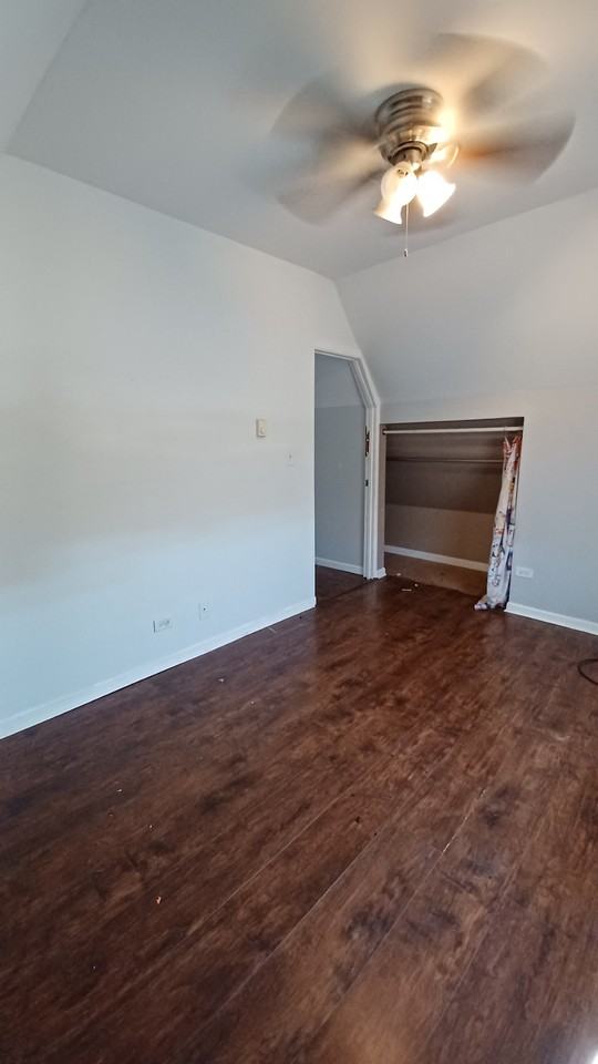 1016 S Claremont Ave #3 - Photo 7 of 8